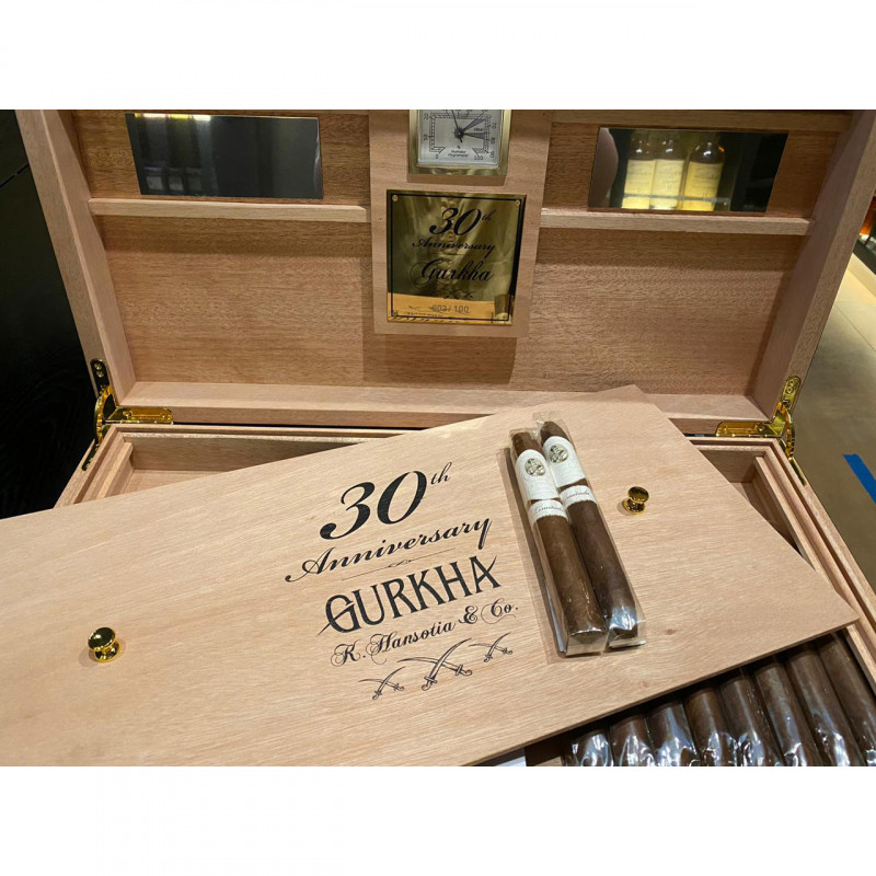 Gurkha Treinta 30th Anniversary 50-Cigar Humidor - отзывы