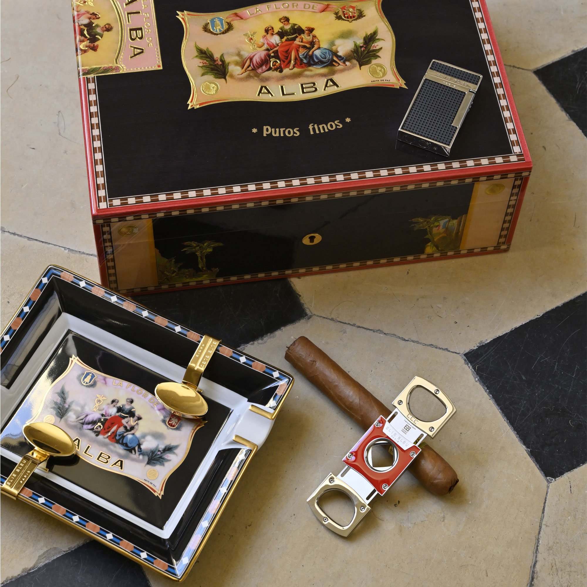 Хьюмидор Elie Bleu Flor de Alba 75 Cigars Black - описание