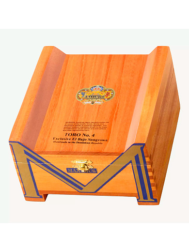 Сигары Diamond Crown Maximus Toro No. 4 - отзывы